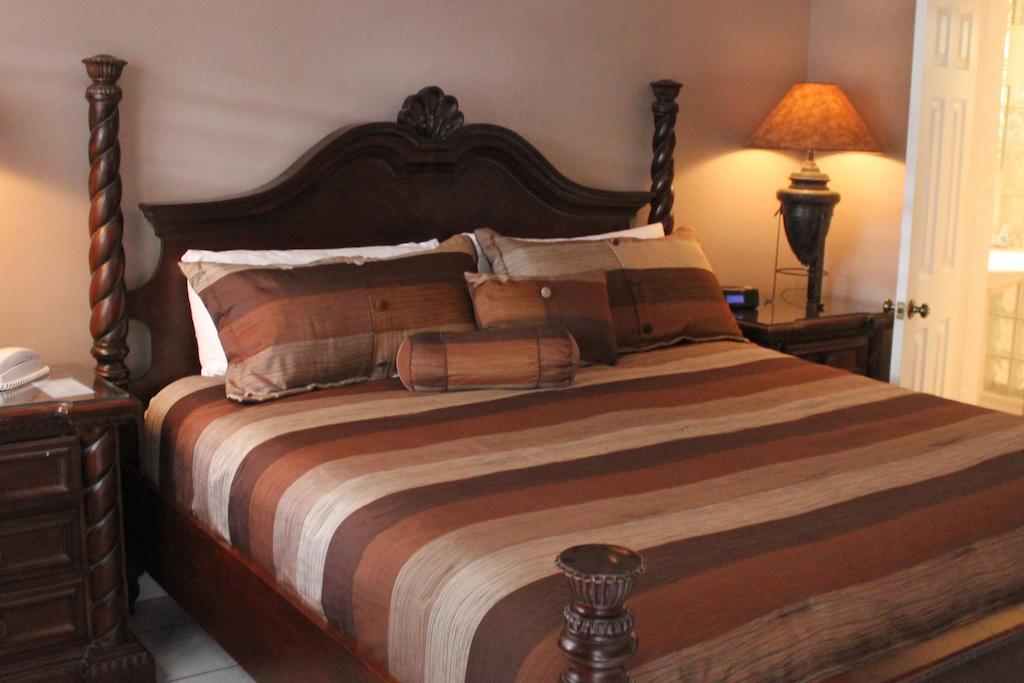 Coral Reef Guesthouse فورت لودرديل المظهر الخارجي الصورة