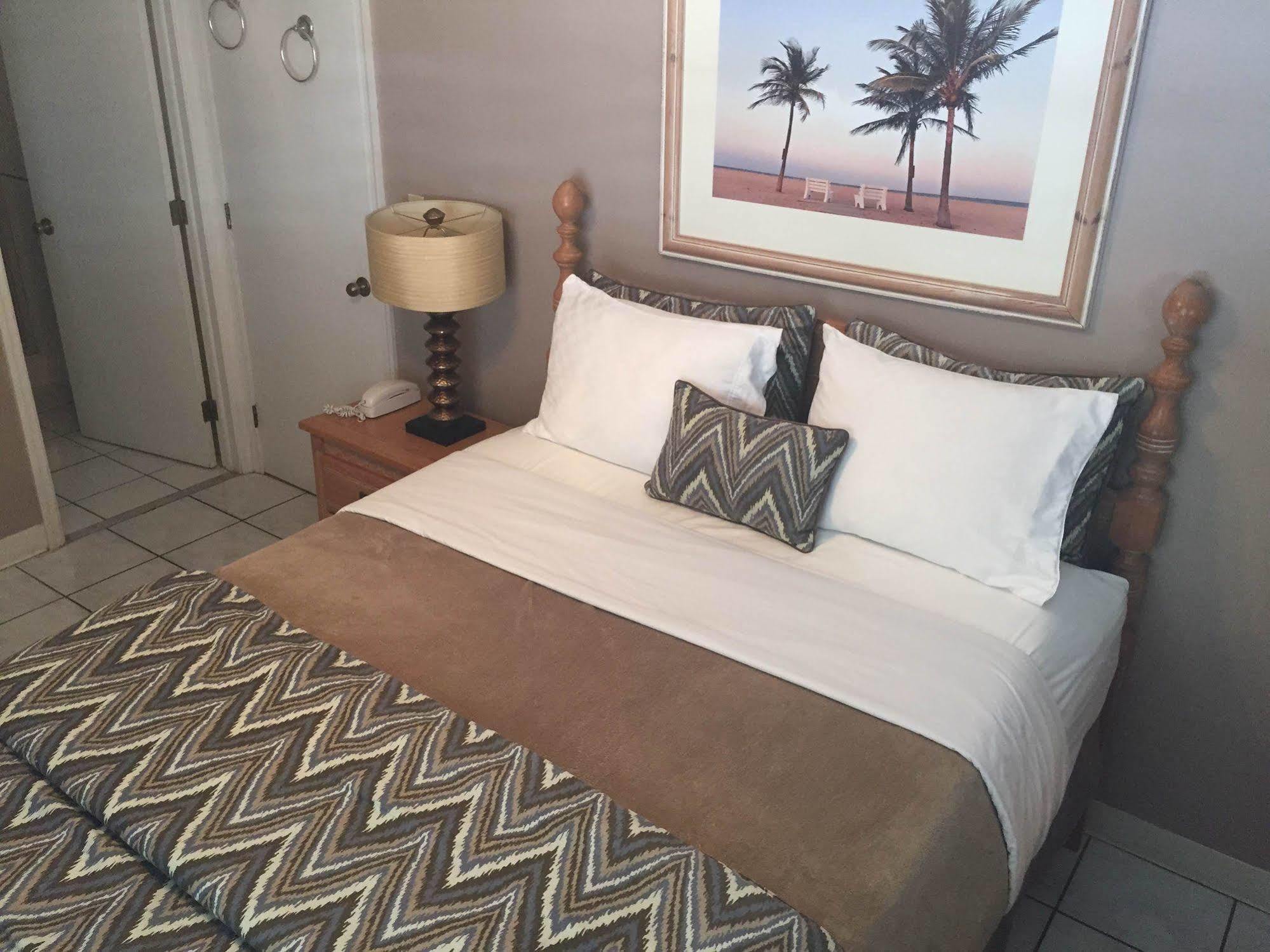 Coral Reef Guesthouse فورت لودرديل المظهر الخارجي الصورة